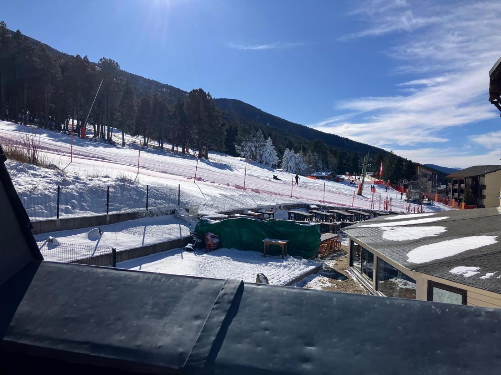 Decouverte De La Vallee D'Eyne Et Des Bains De Llo Exteriör bild